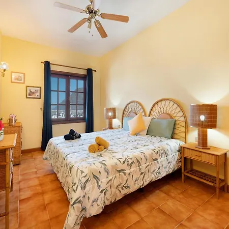 Апартаменты For 4 People In Tenerife Акантиладо-де-Лос-Хигантес