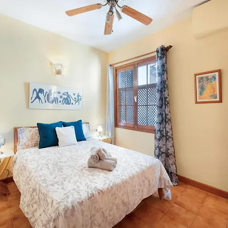 Апартаменты For 4 People In Tenerife Акантиладо-де-Лос-Хигантес